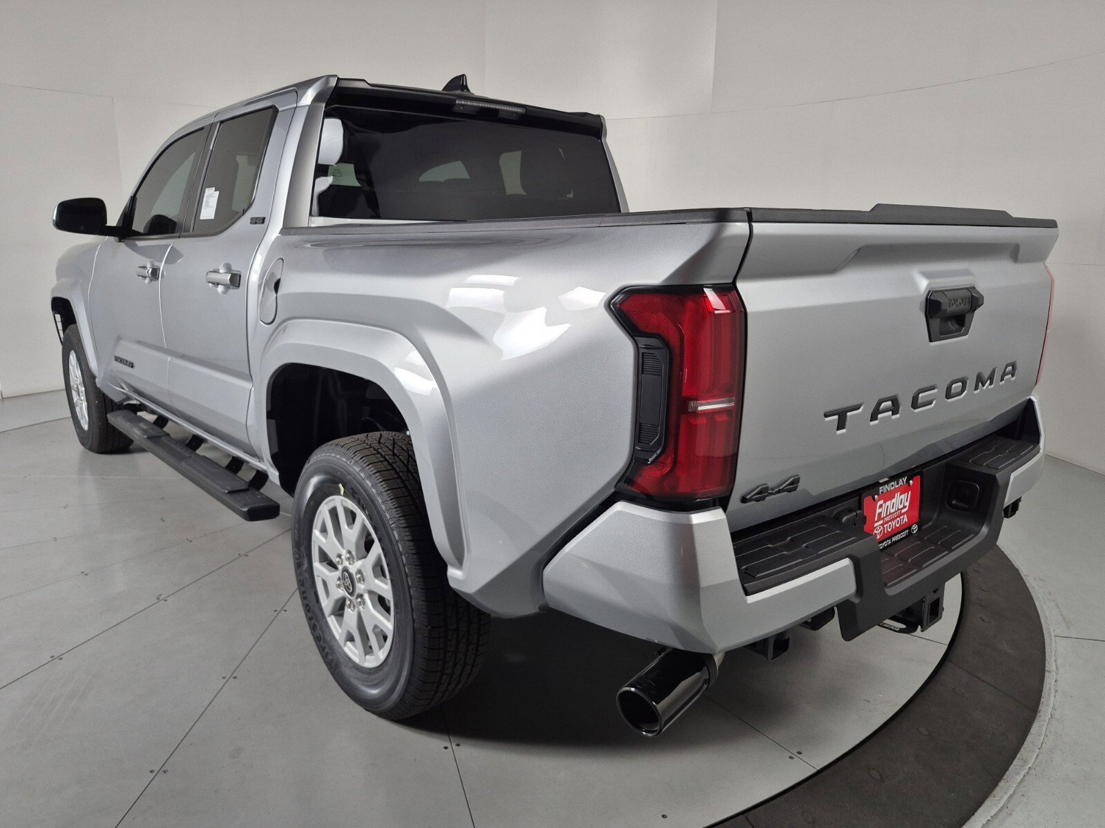 New 2026 Toyota Tacoma SR5 image 3