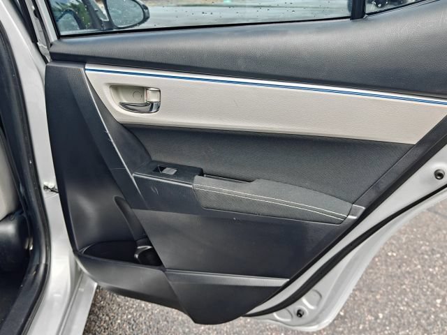 Used 2014 Toyota Corolla LE FWD image 39