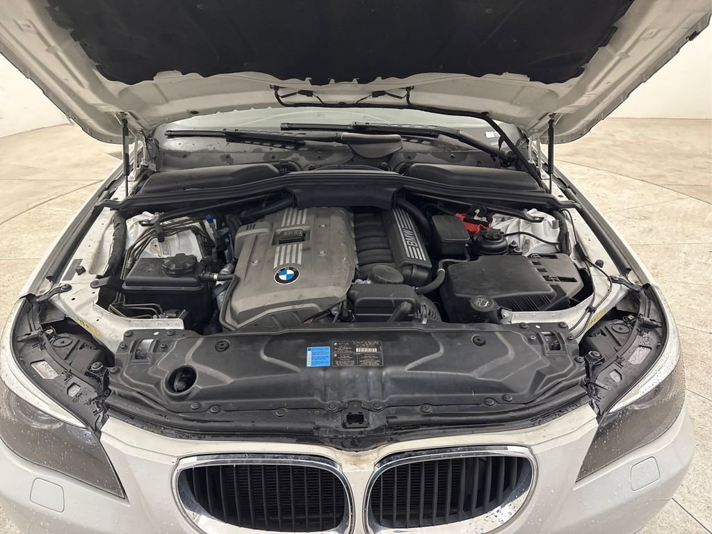 Used 2006 BMW 525i Sedan image 16