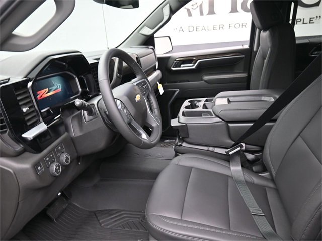 New 2026 Chevrolet Silverado 1500 LT image 8