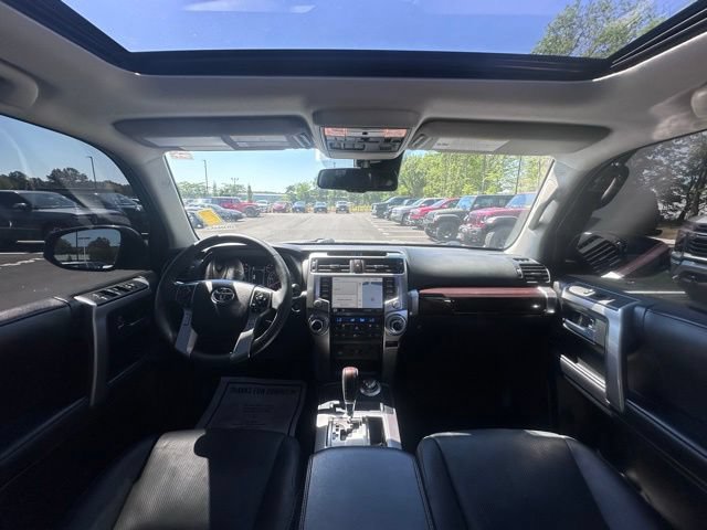 Used 2022 Toyota 4Runner Limited AWD/4WD image 2