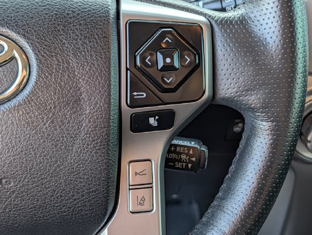Used 2023 Toyota 4Runner Limited AWD/4WD image 20