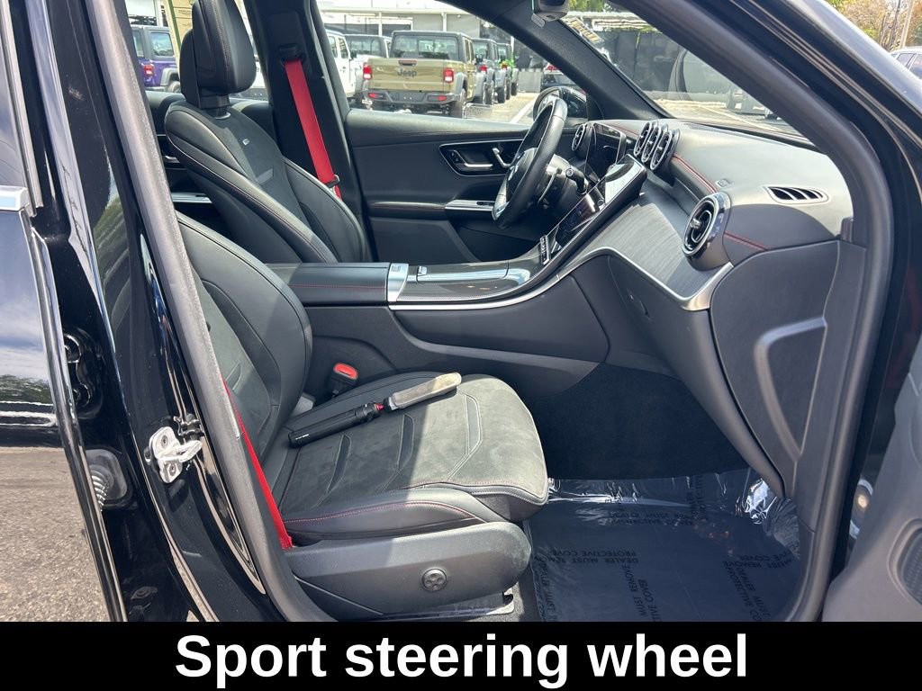 Used 2025 Mercedes-Benz GLC 43 AMG 4MATIC image 24