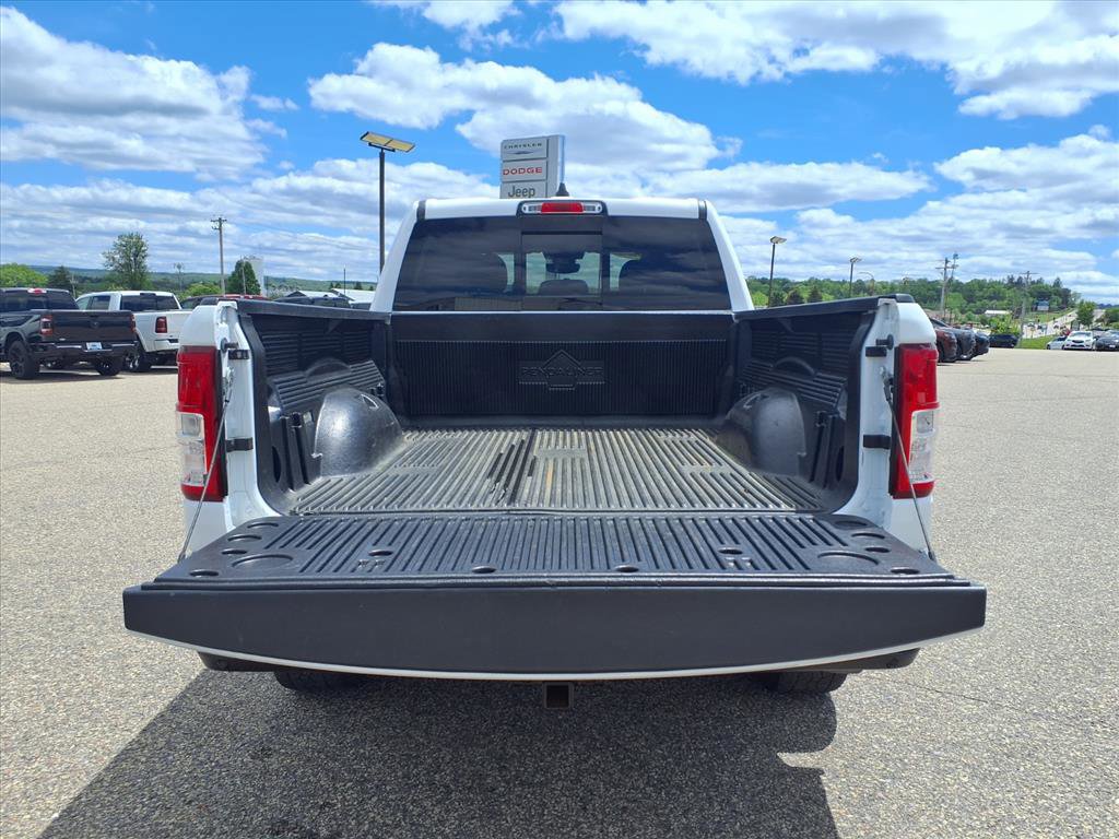 Used 2022 RAM 1500 Big Horn AWD/4WD image 5