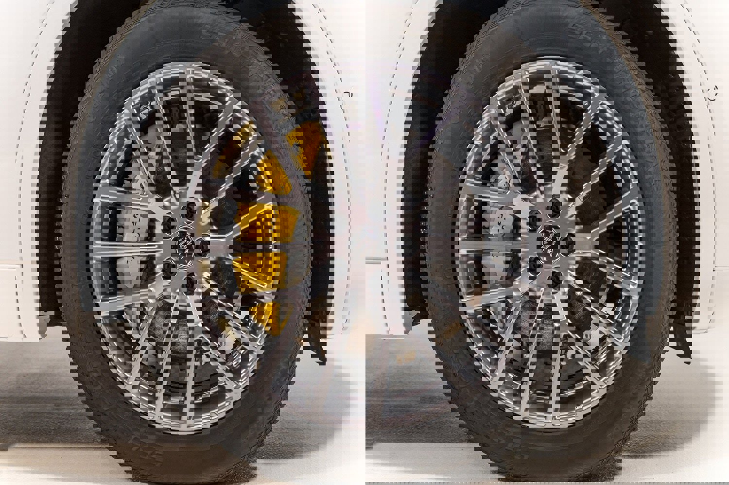 Used 2024 Maserati Grecale GT image 10