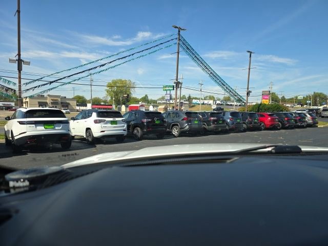 Used 2022 Jeep Grand Cherokee L Summit image 24