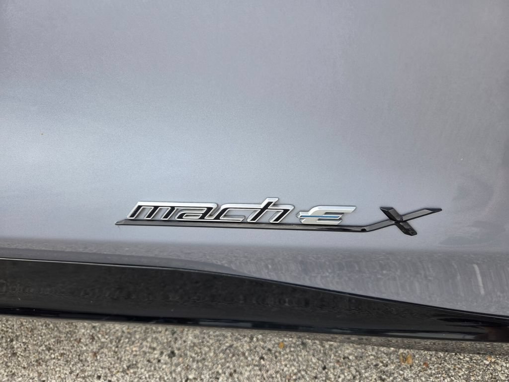 Used 2022 Ford Mustang Mach-E Premium RWD image 4