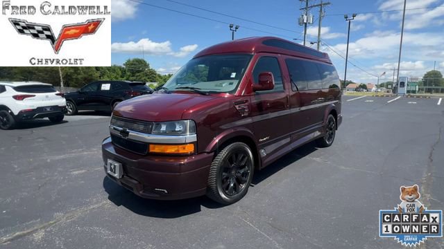 Used 2025 Chevrolet Express 2500 w/ Driver Convenience Package RWD image 4