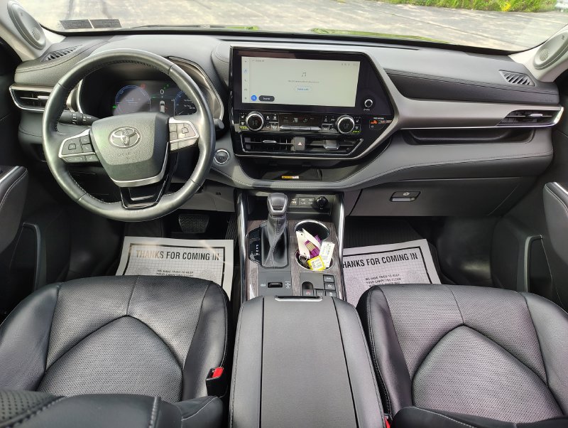 Used 2023 Toyota Highlander Limited AWD/4WD image 33