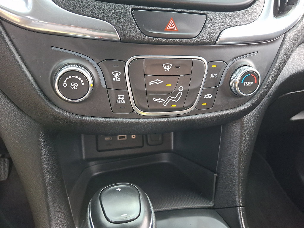 Used 2019 Chevrolet Equinox LT AWD/4WD image 19