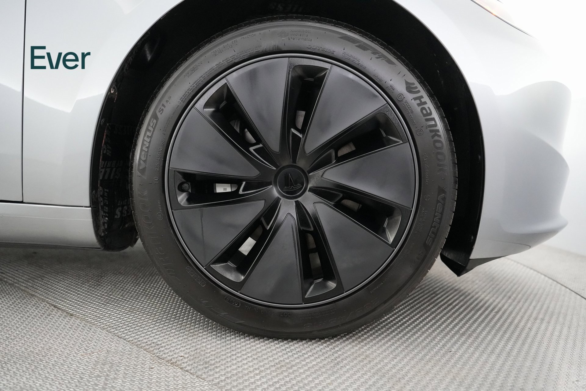 Used 2025 Tesla Model 3 Long Range image 18