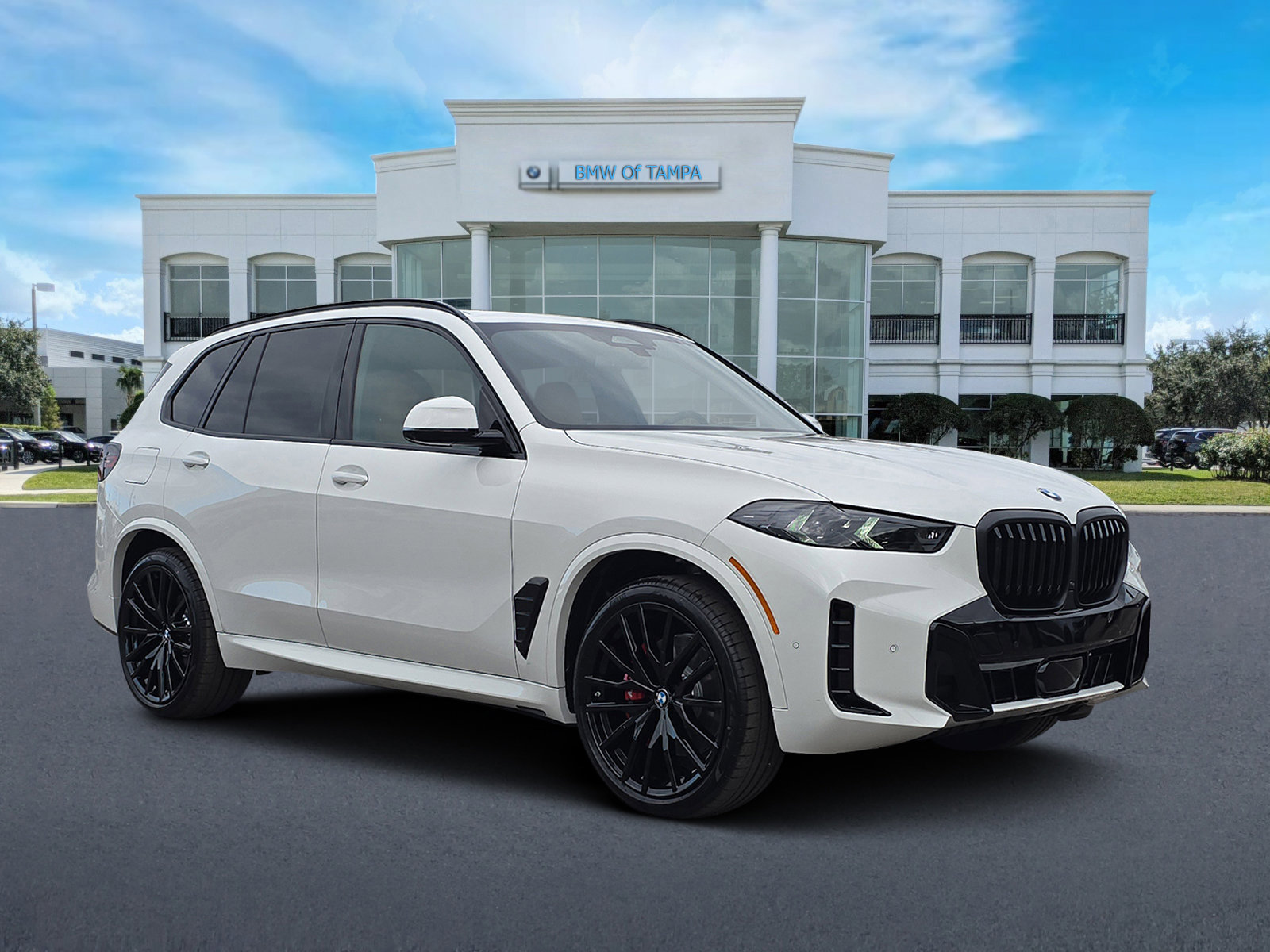 New 2026 BMW X5 xDrive40i w/ M Sport Package