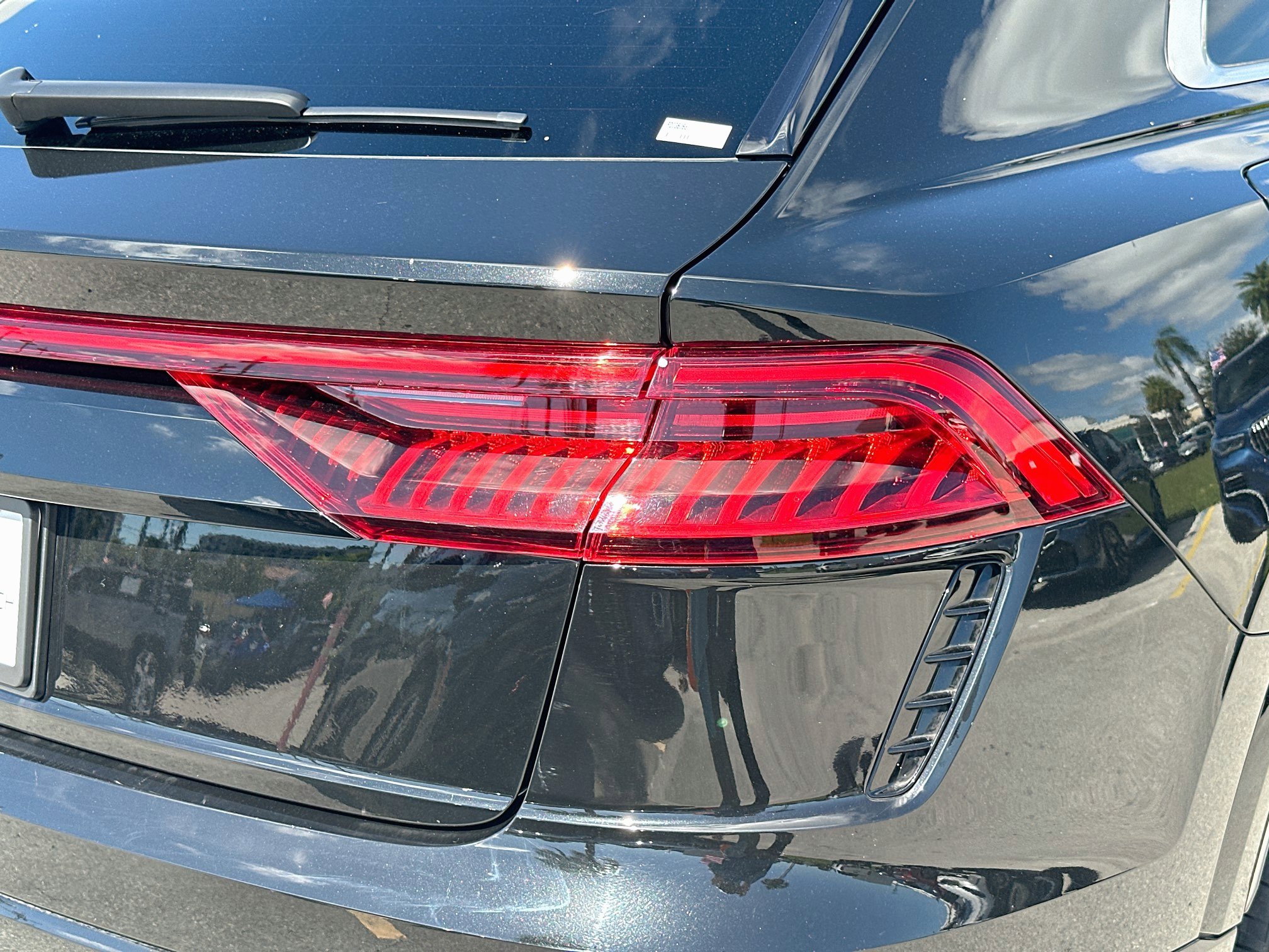 Used 2023 Audi RS Q8 AWD/4WD image 28