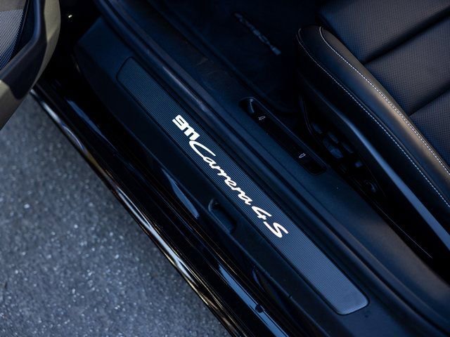 Certified 2024 Porsche 911 Carrera 4S AWD/4WD image 30