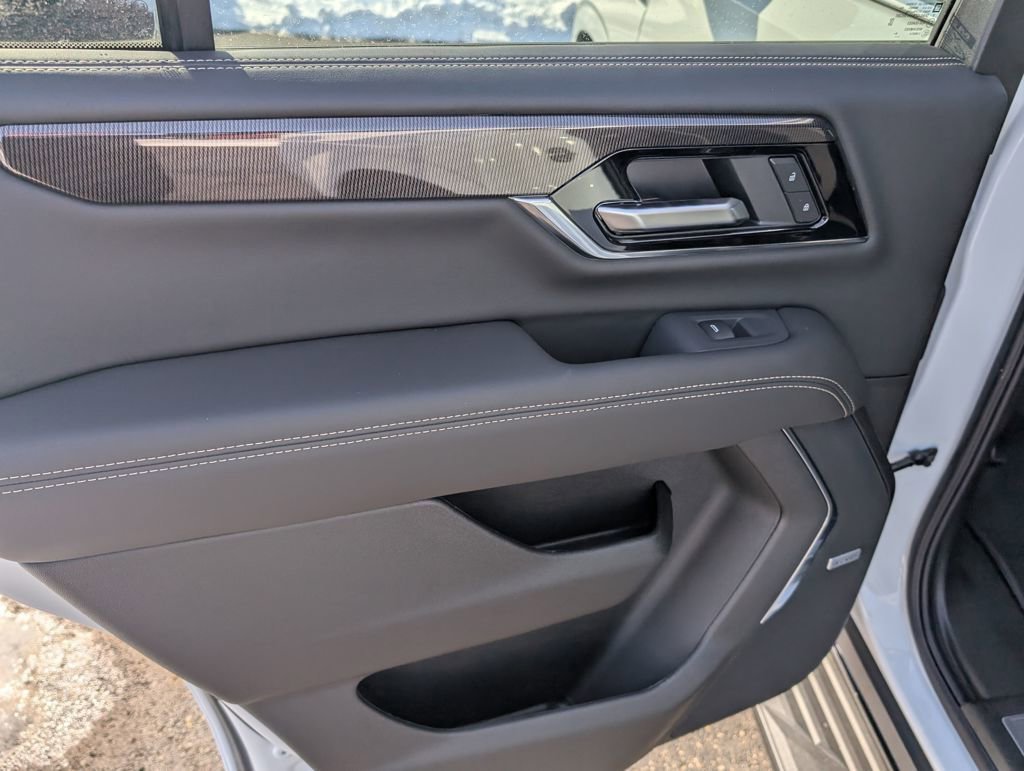 New 2026 GMC Yukon Elevation w/ Elevation Premium Package image 11