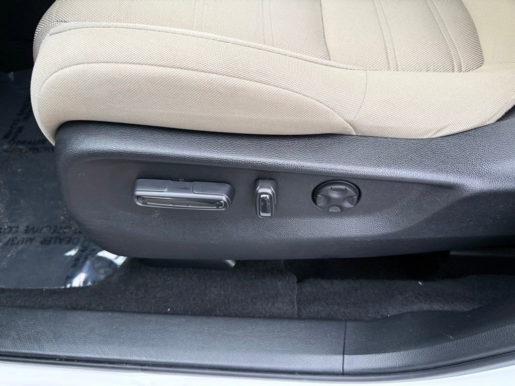 Used 2020 Honda CR-V EX image 6