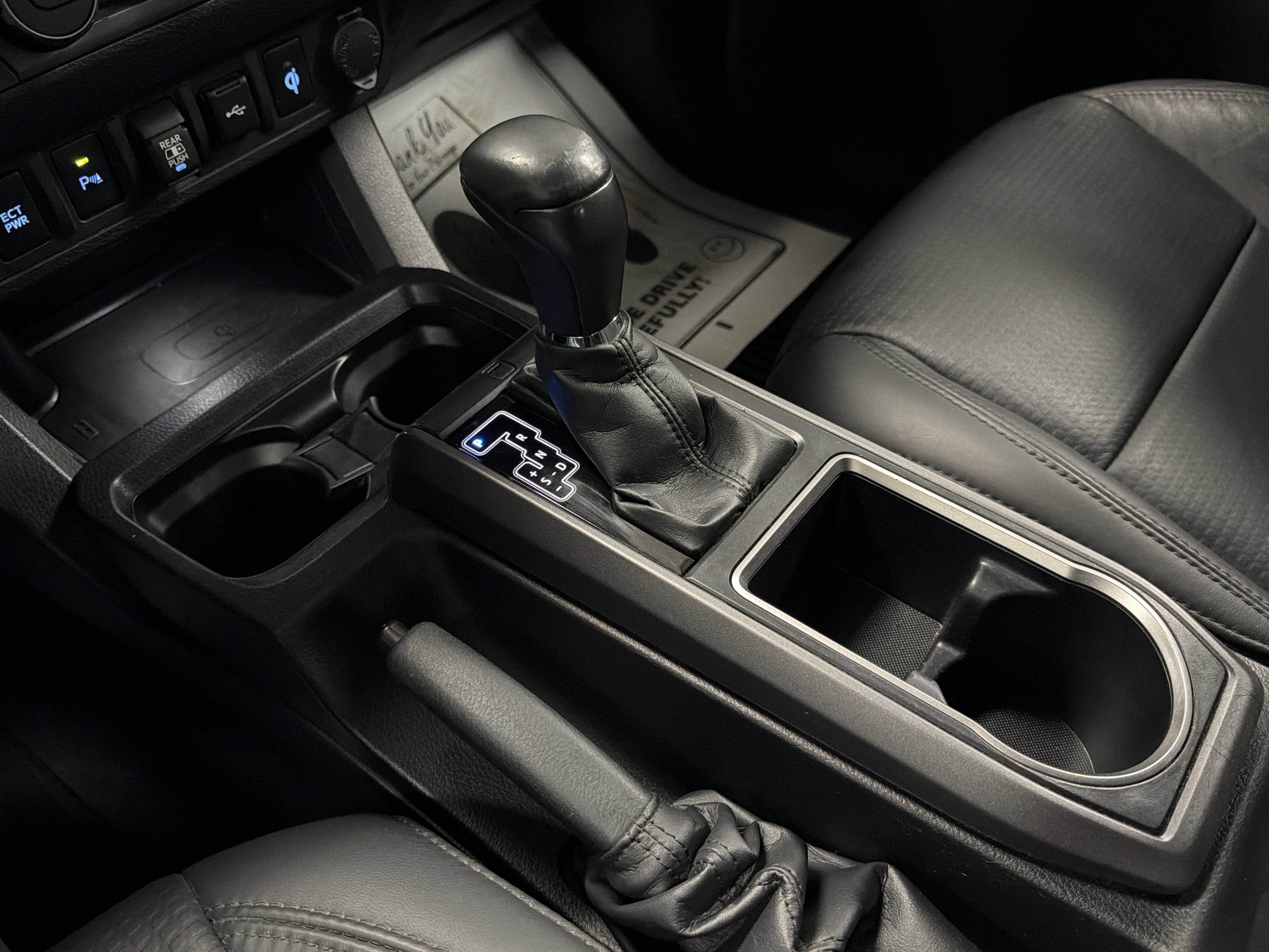 Used 2022 Toyota Tacoma TRD Off-Road w/ TRD Premium Off Road Package AWD/4WD image 11