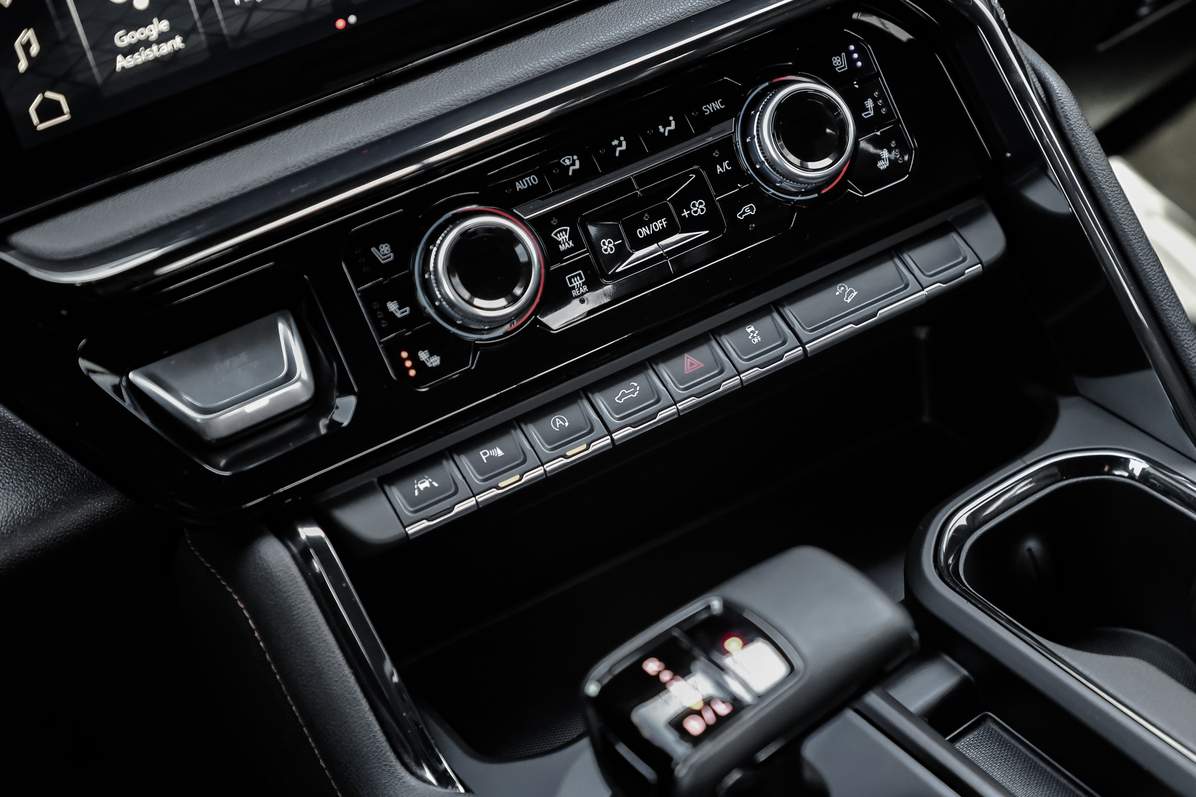 Certified 2024 GMC Sierra 1500 AT4 w/ AT4 Premium Package image 37