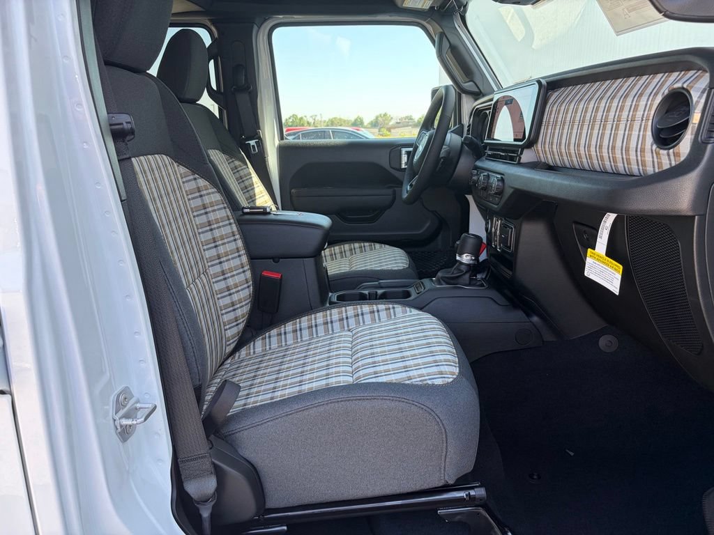 New 2026 Jeep Wrangler Unlimited Sport AWD/4WD image 31