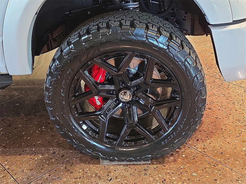 New 2025 Ford F150 Lariat w/ Equipment Group 502A High image 24