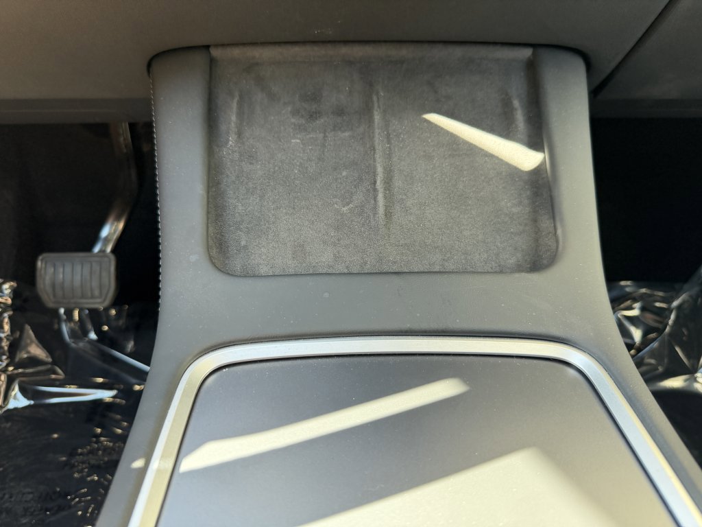 Used 2023 Tesla Model Y Long Range image 28