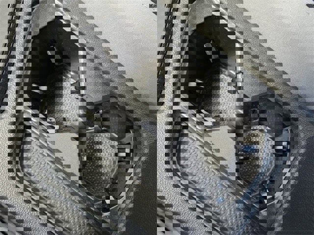 New 2025 Volkswagen Taos S image 21