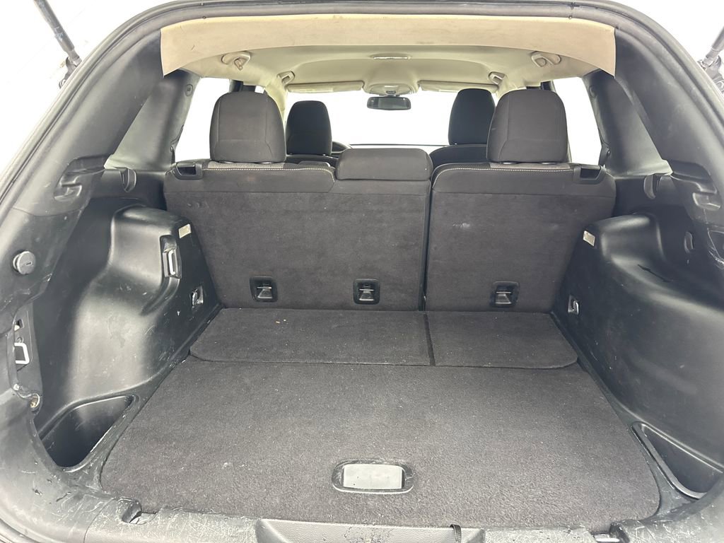 Used 2017 Jeep Cherokee Sport image 74