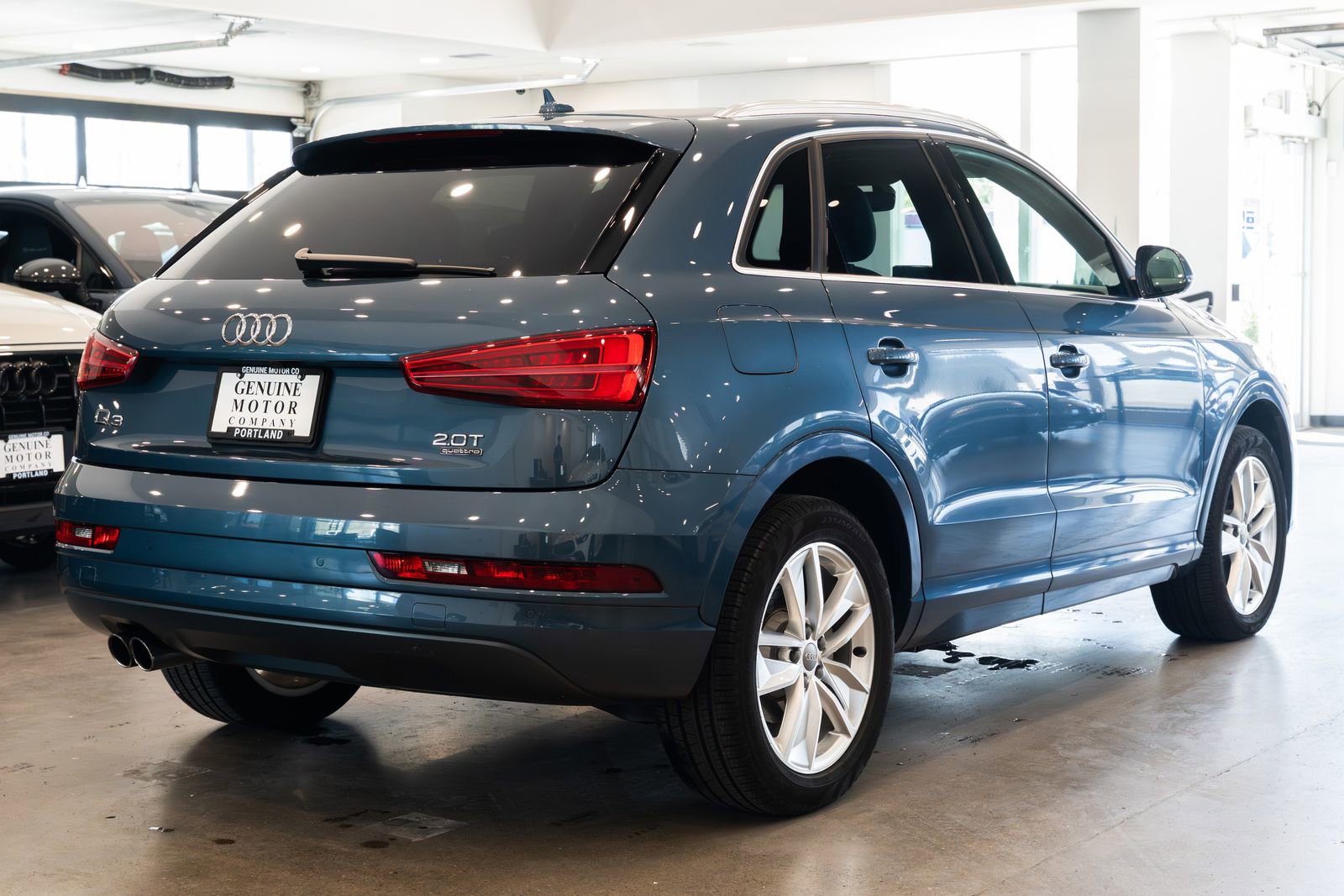 Used 2018 Audi Q3 2.0T Premium Plus image 4