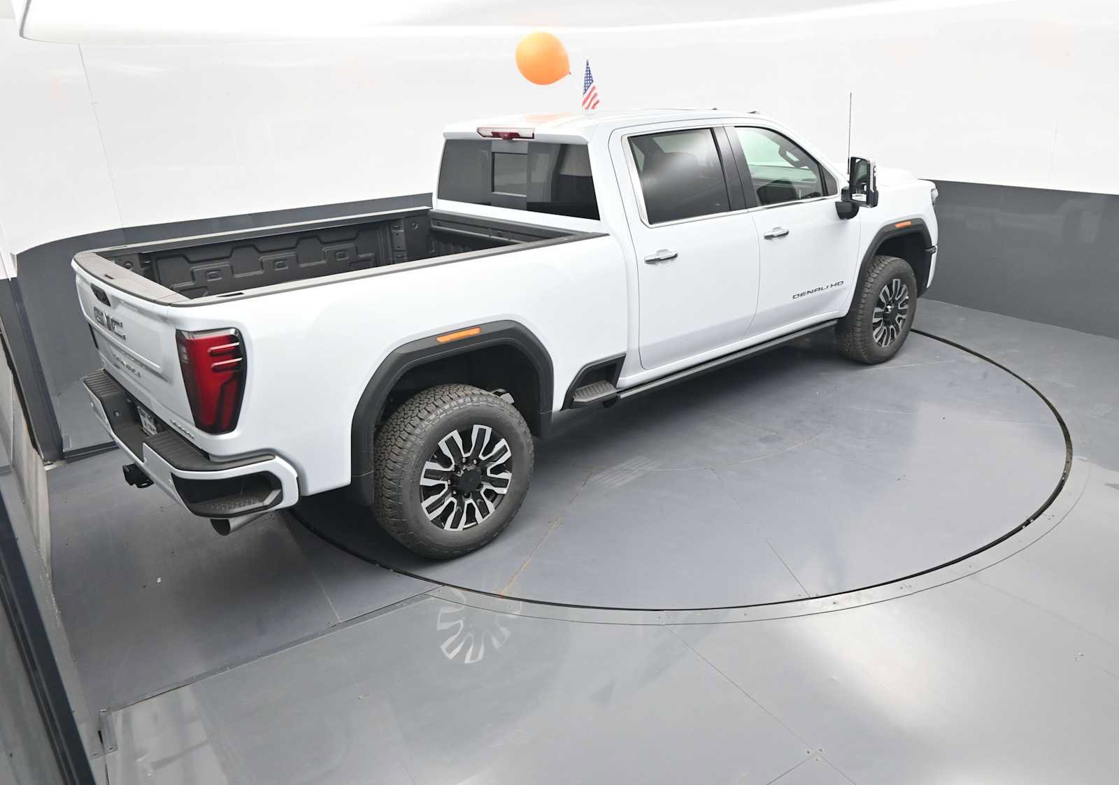 New 2026 GMC Sierra 3500 Denali Ultimate AWD/4WD image 31