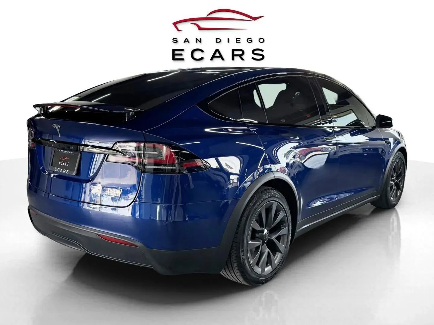 Used 2022 Tesla Model X Plaid image 5