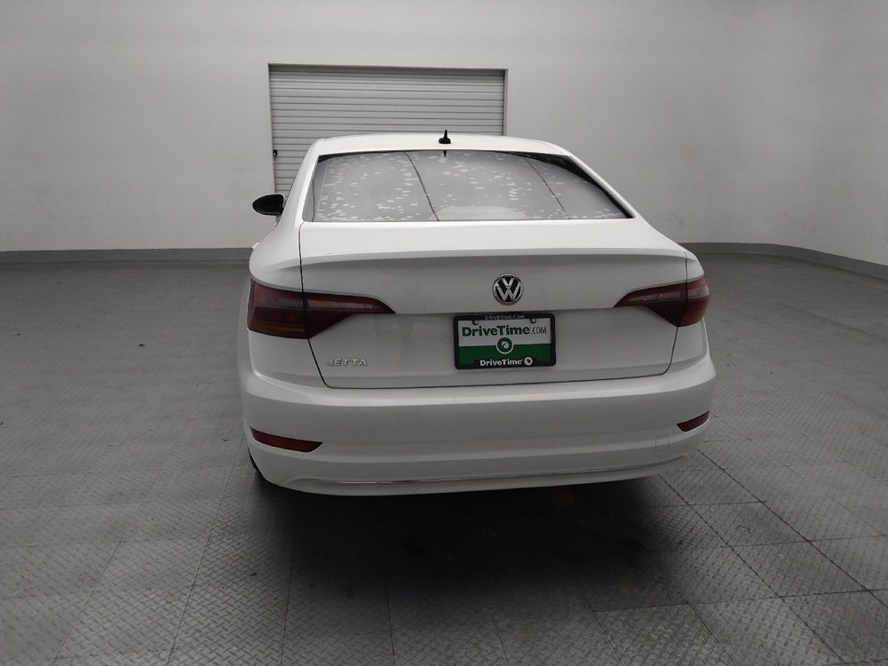 Used 2019 Volkswagen Jetta SE w/ Cold Weather Package FWD image 6