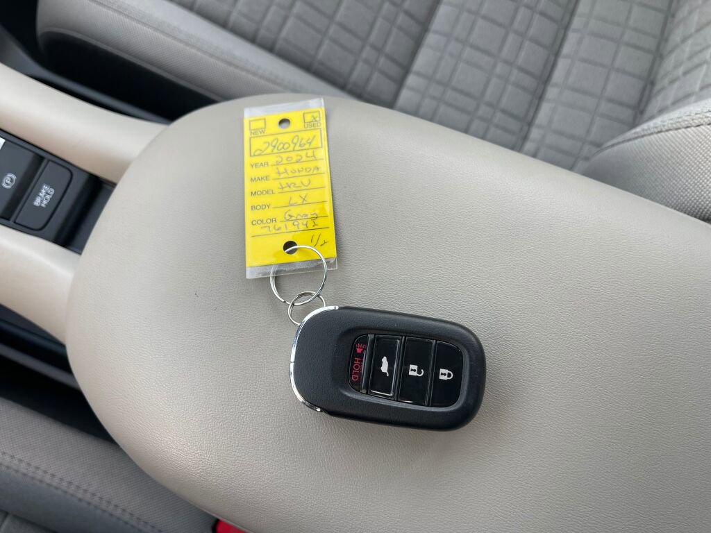 Certified 2024 Honda HR-V LX image 4