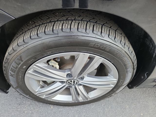 Used 2024 Volkswagen Jetta SE FWD image 17