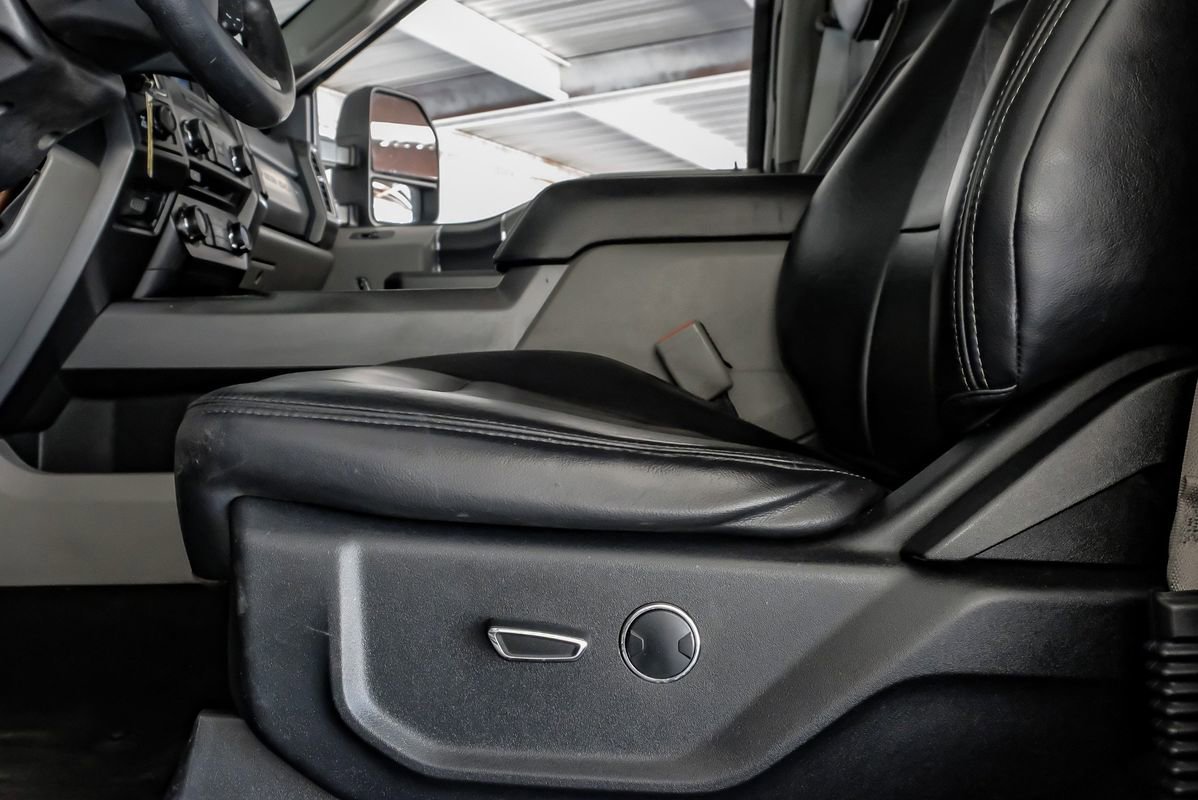 Used 2017 Ford F250 XLT w/ XLT Value Package AWD/4WD image 29