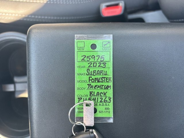 Used 2023 Subaru Forester Premium image 30