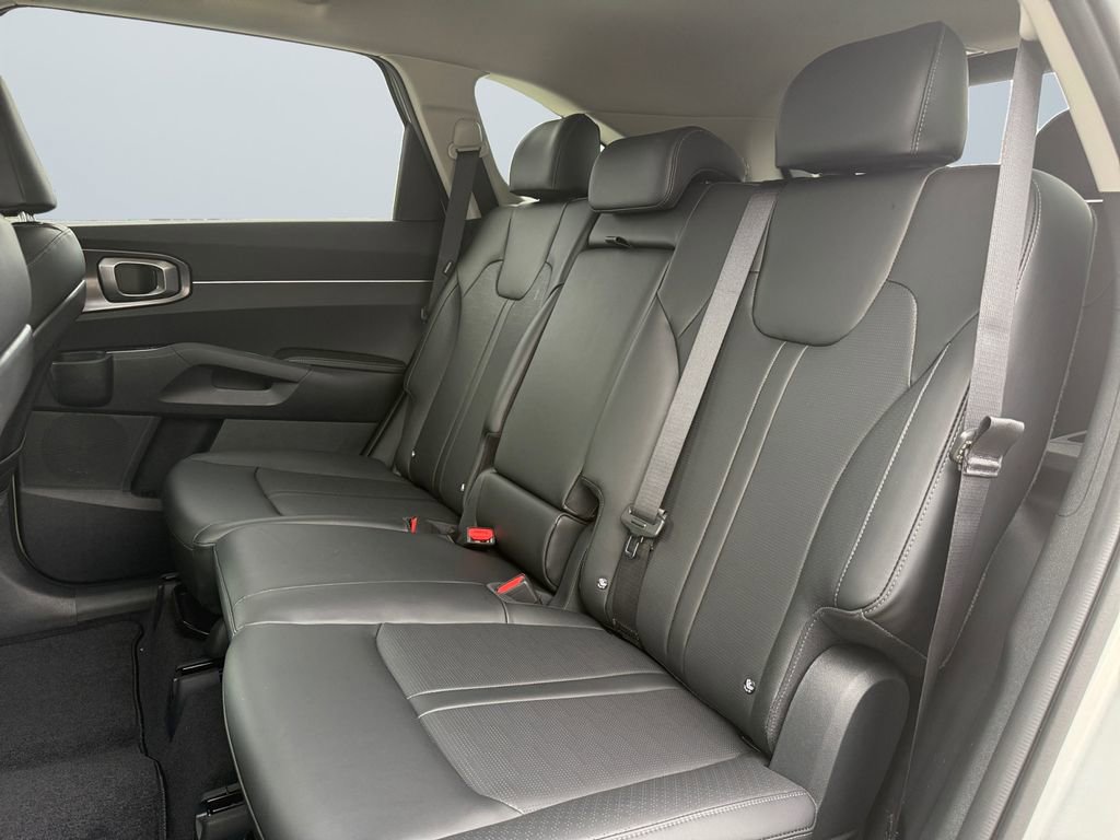 New 2026 Kia Sorento EX AWD/4WD image 13