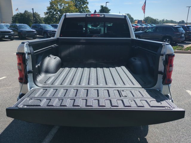 New 2027 RAM 1500 Laramie w/ Night Edition AWD/4WD image 13