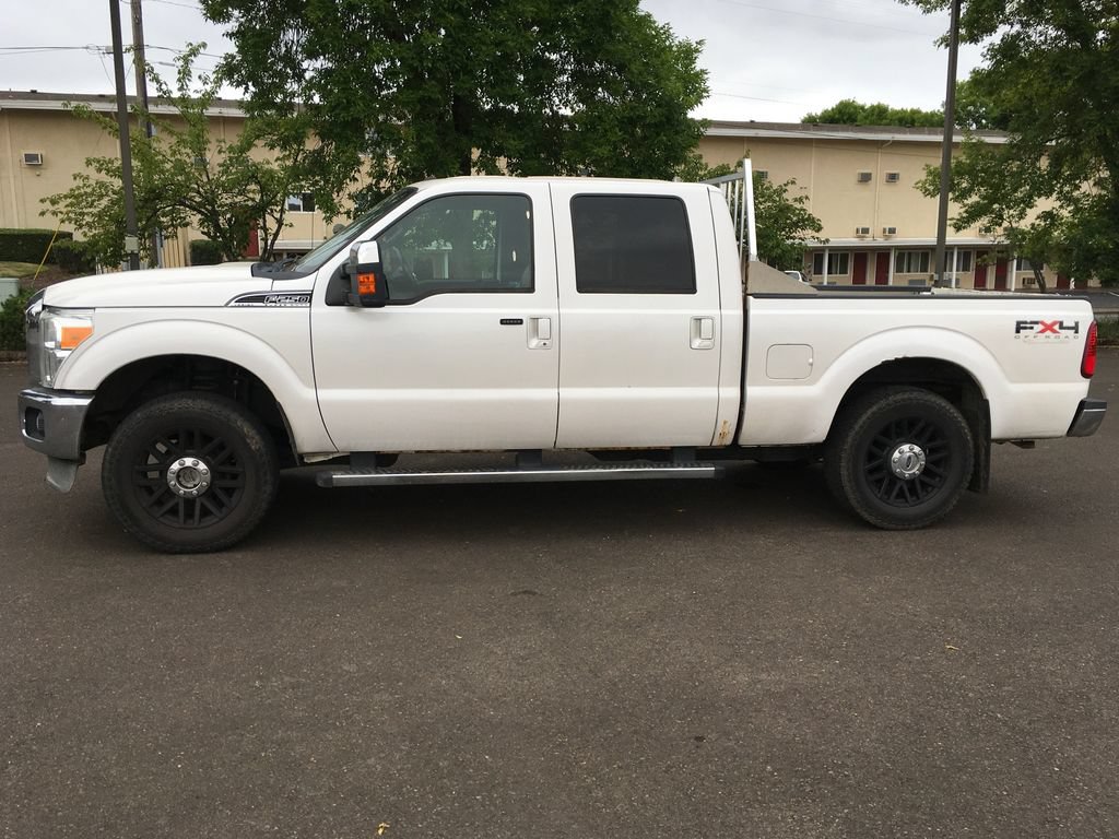 Used 2011 Ford F250 Lariat w/ Chrome Pkg