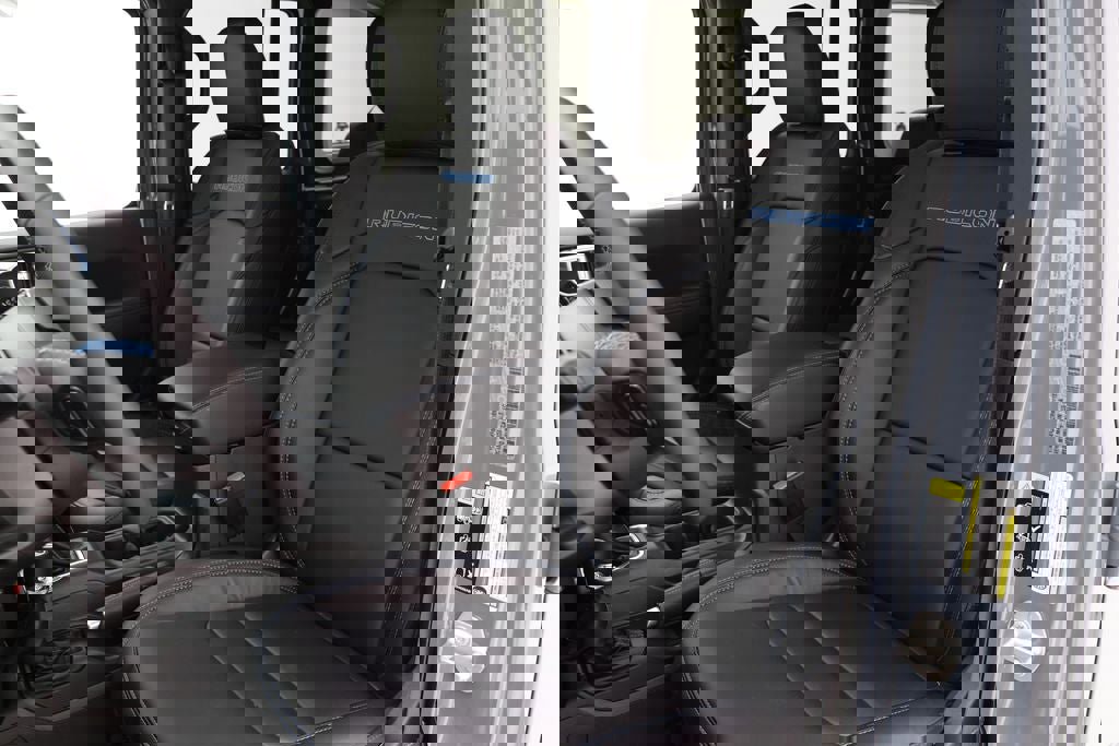 Used 2024 Jeep Wrangler Unlimited Rubicon 4xe image 17