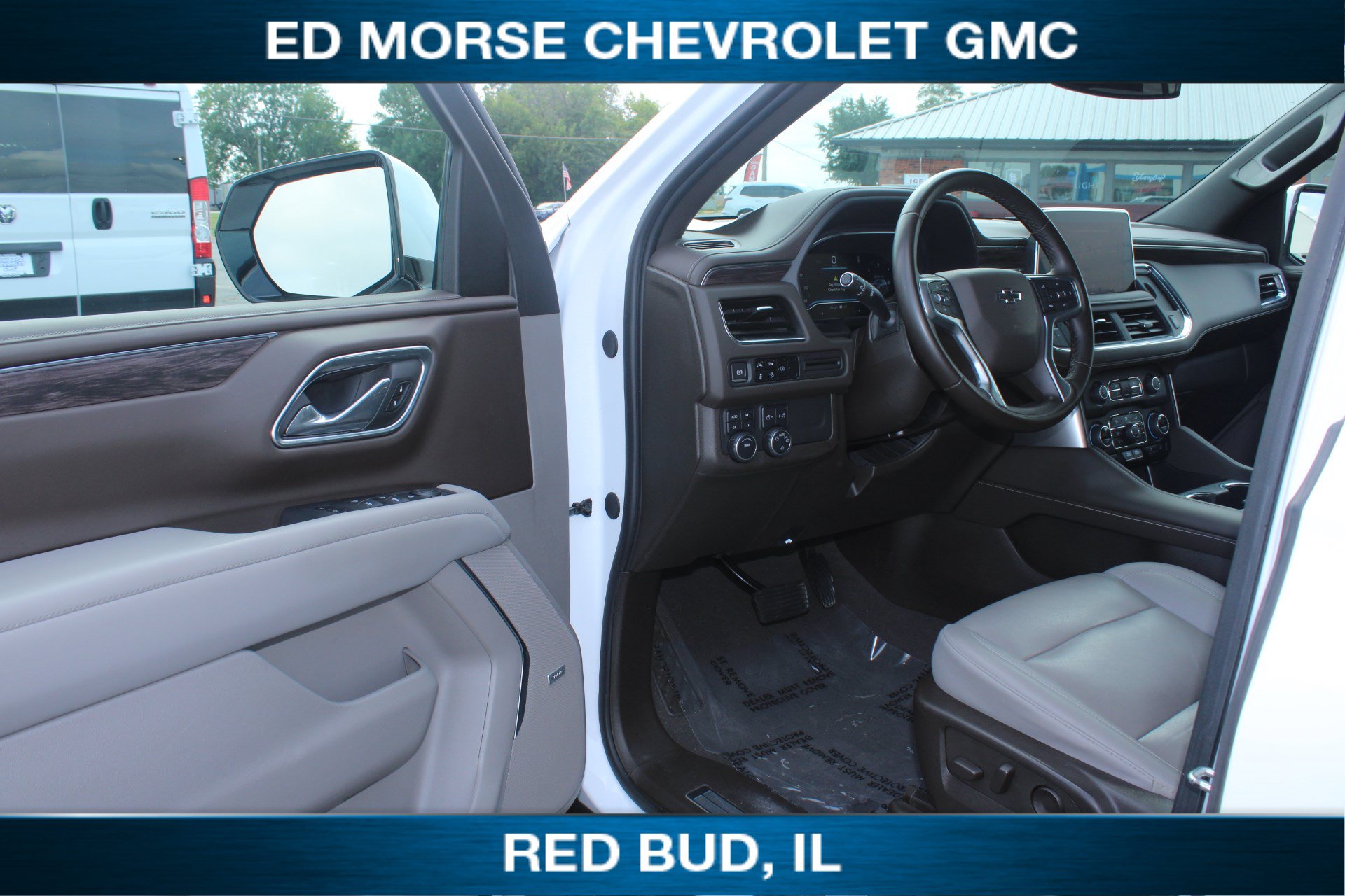 Used 2023 Chevrolet Tahoe Z71 AWD/4WD image 6