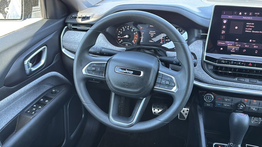 Used 2024 Jeep Compass Sport image 23