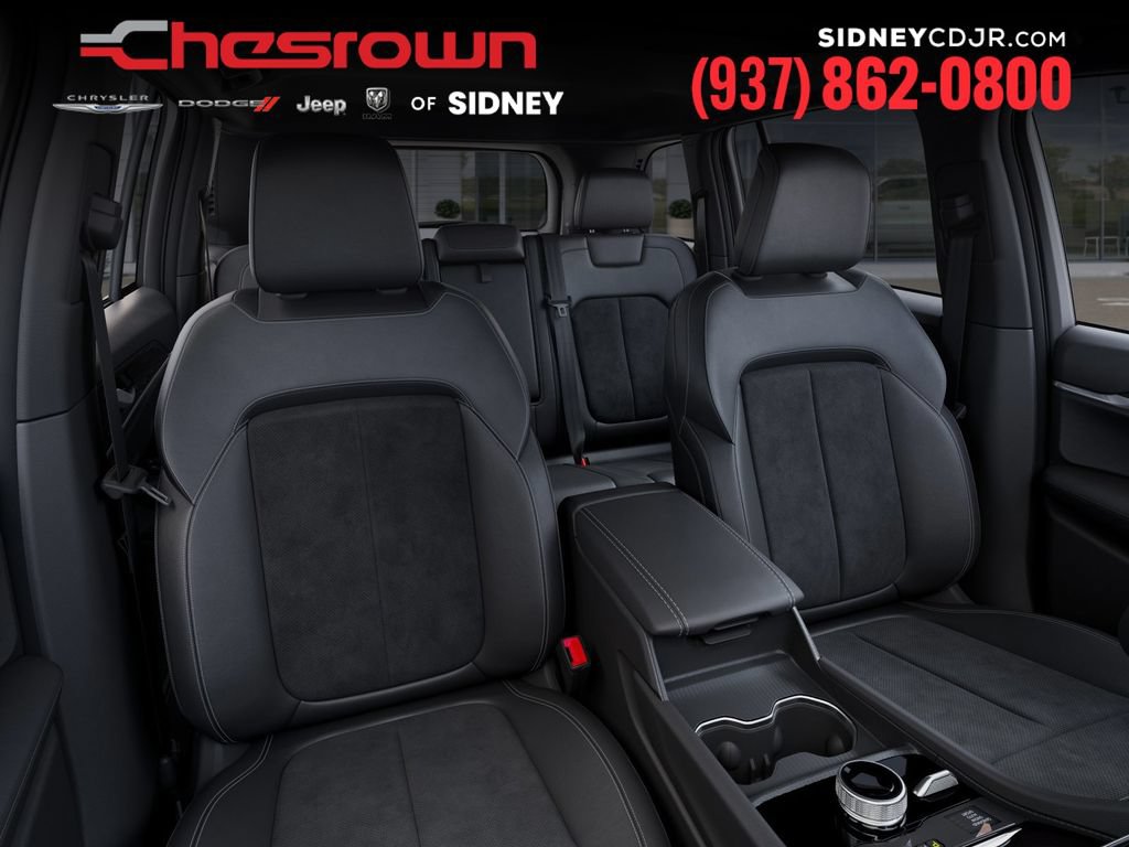 New 2026 Jeep Grand Cherokee Altitude AWD/4WD image 16