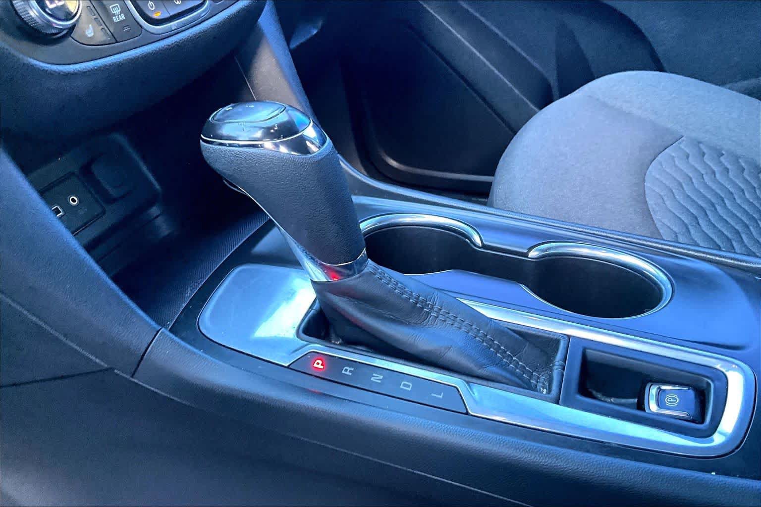 Used 2020 Chevrolet Equinox LT FWD image 16