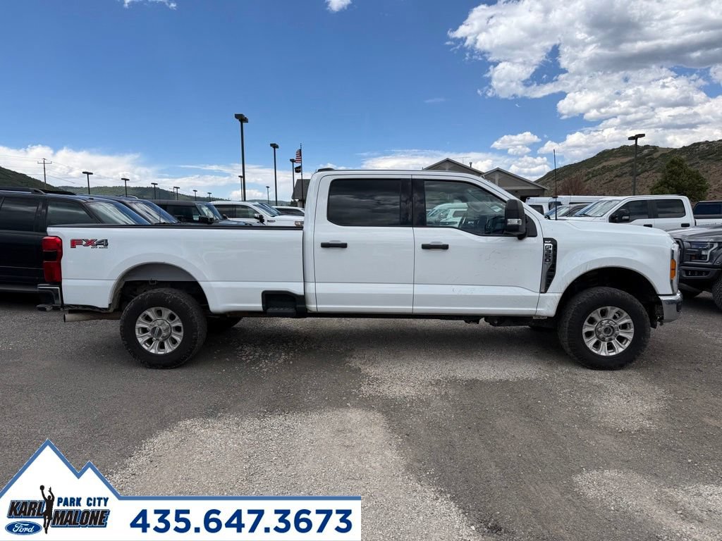 Used 2023 Ford F350 XLT AWD/4WD image 4