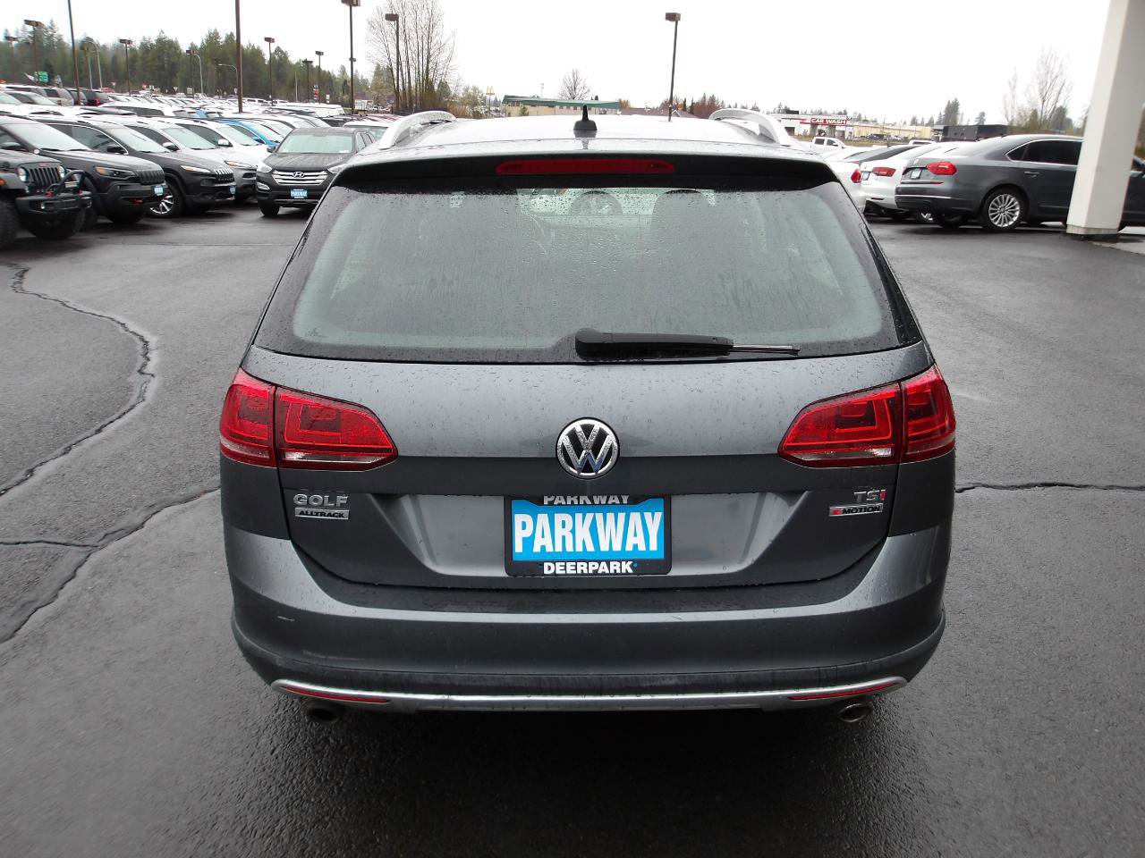Used 2017 Volkswagen Golf Alltrack S AWD/4WD image 4