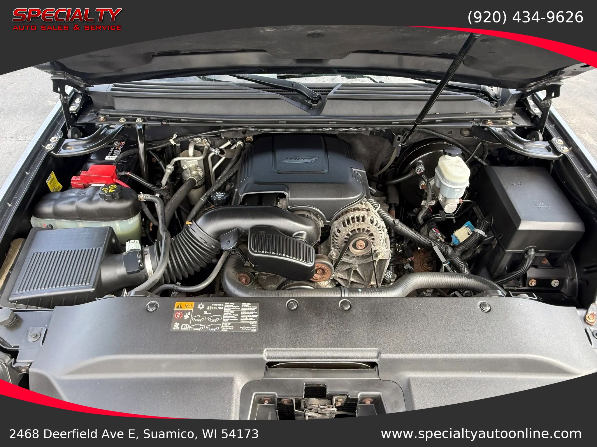Used 2011 Cadillac Escalade AWD w/ Touring Package image 43