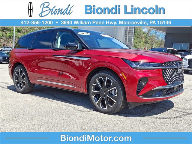 Used 2024 Lincoln Nautilus Reserve image 1