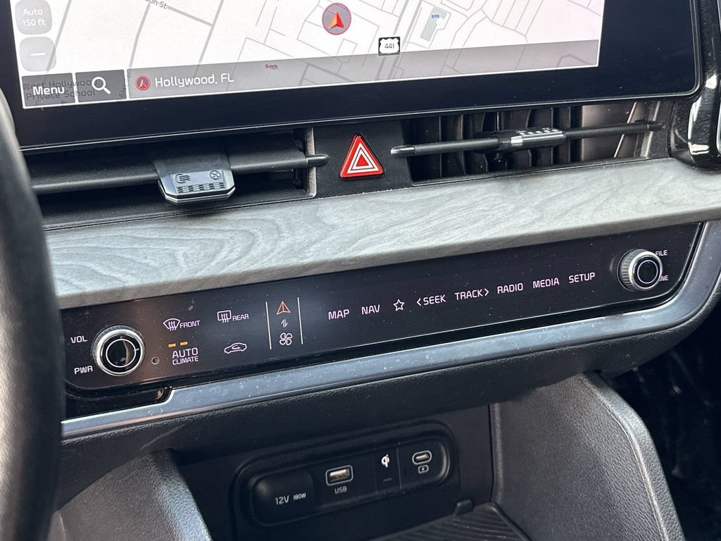 Used 2023 Kia Sportage X-Pro Prestige AWD/4WD image 17