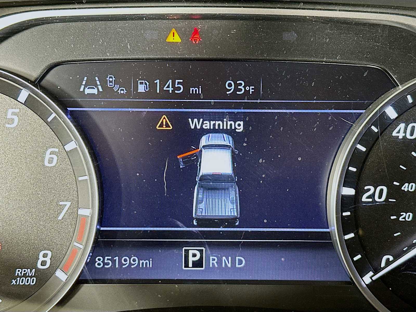 Used 2022 Nissan Frontier SV w/ Technology Package RWD image 12