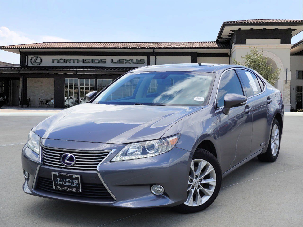 Used 2013 Lexus ES 300h w/ Premium Pkg
